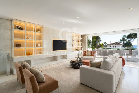 Villa pārdošanā Marbella, Malaga, Spānijā 4 istabas, 442 m2 Nr. 156693 - attēls 12