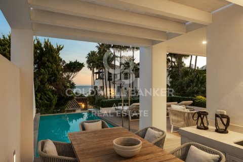 Villa for sale in Marbella, Malaga, Spain 4 bedrooms, 442 sq.m. No. 156693 - photo 11