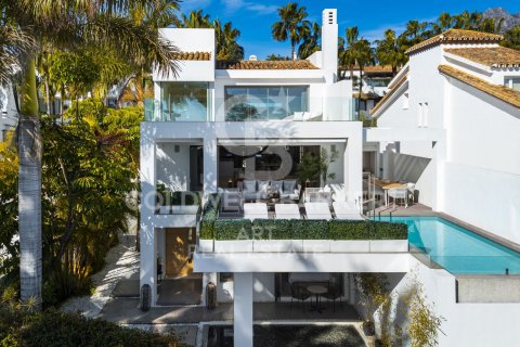 Villa for sale in Marbella, Malaga, Spain 4 bedrooms, 442 sq.m. No. 156693 - photo 5