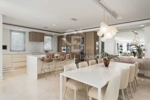 Villa for sale in Marbella, Malaga, Spain 4 bedrooms, 442 sq.m. No. 156693 - photo 13