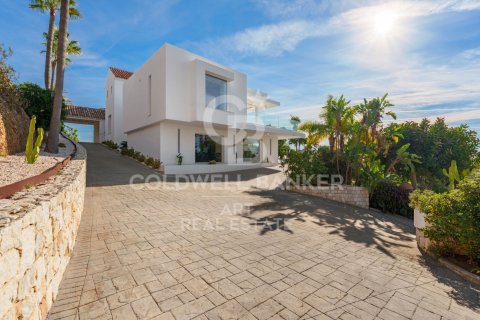 Villa for sale in Benahavis, Malaga, Spain 9 bedrooms, 1177 sq.m. No. 156689 - photo 17