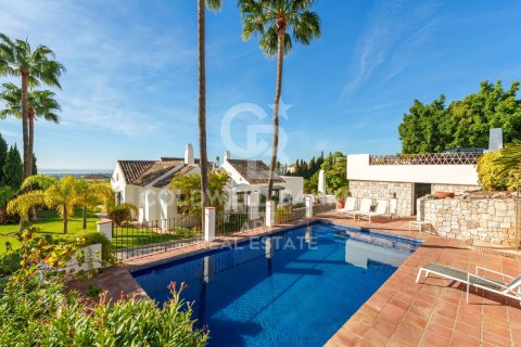 Villa for sale in Benahavis, Malaga, Spain 9 bedrooms, 1177 sq.m. No. 156689 - photo 22