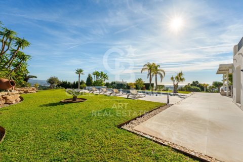 Villa for sale in Benahavis, Malaga, Spain 9 bedrooms, 1177 sq.m. No. 156689 - photo 13