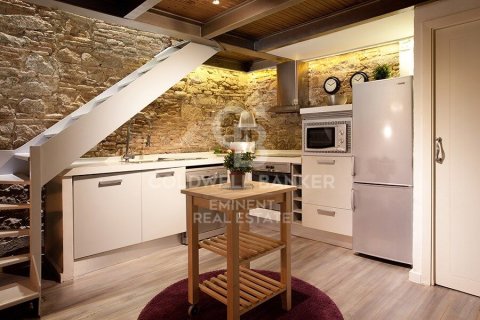 Paritalo vuokrattavana Barcelona, Espanja, 2 makuuhuonetta, 76 m2 No. 156694 - kuva 12