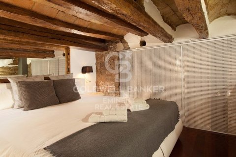 Paritalo vuokrattavana Barcelona, Espanja, 2 makuuhuonetta, 76 m2 No. 156694 - kuva 14