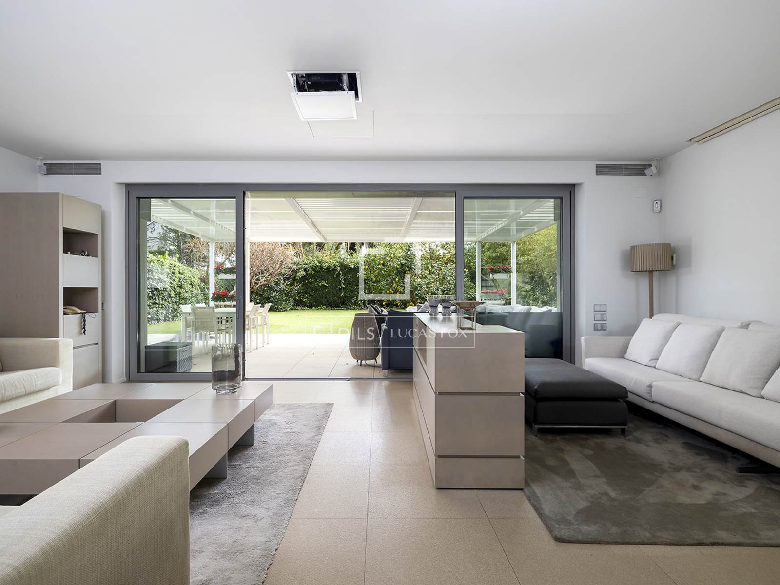 Villa Barcelona, Spānijā 6 istabas, 334 m2 Nr. 161373