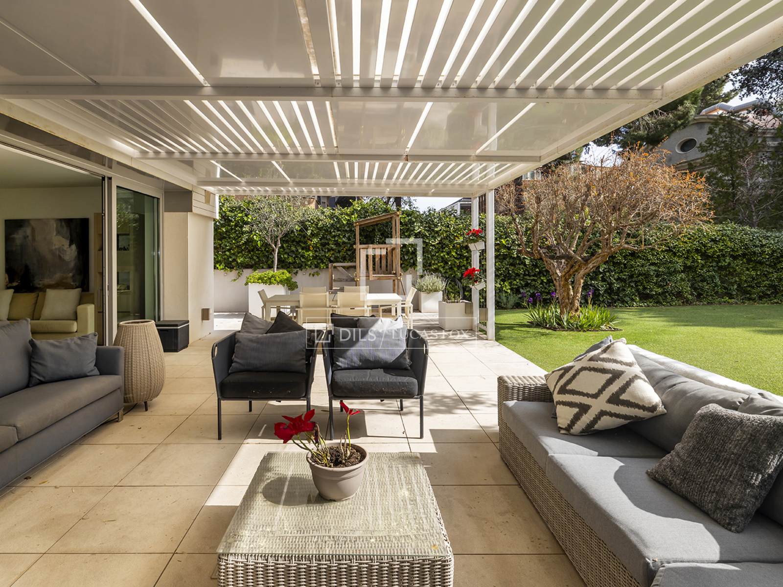 Villa Barcelona, Spānijā 6 istabas, 334 m2 Nr. 161373