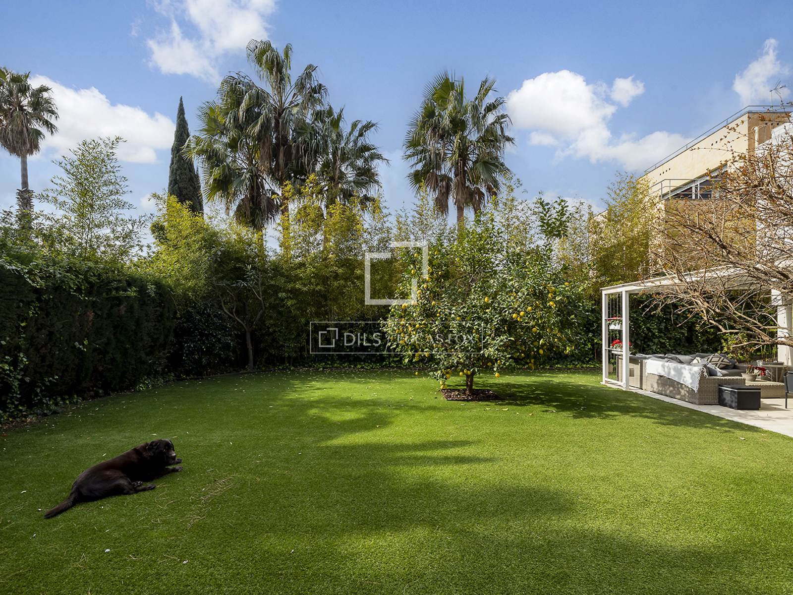 Villa Barcelona, Spānijā 6 istabas, 334 m2 Nr. 161373