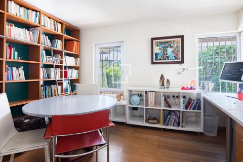 Villa for sale in Sant Cugat Del Valles, Barcelona, Spain 6 bedrooms, 529 sq.m. No. 161374 - photo 5