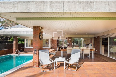 Villa for sale in Sant Cugat Del Valles, Barcelona, Spain 6 bedrooms, 529 sq.m. No. 161374 - photo 25