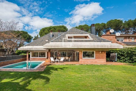 Villa in Sant Cugat Del Valles, Barcelona, Spain 6 bedrooms, 529 sq.m. No. 161374