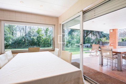 Villa for sale in Sant Cugat Del Valles, Barcelona, Spain 6 bedrooms, 529 sq.m. No. 161374 - photo 26