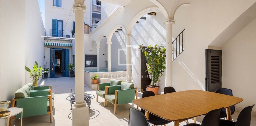 Huvila El Masnou, Barcelona, Espanja 5 makuuhuonetta, 379 m2 No. 161377