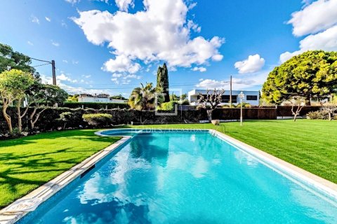 Villa for sale in Sitges, Barcelona, Spain 5 bedrooms, 842 sq.m. No. 161376 - photo 4