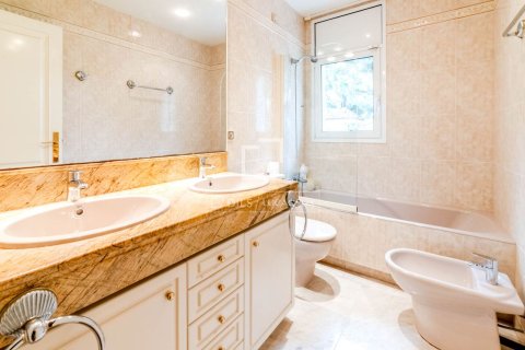 Villa for sale in Sitges, Barcelona, Spain 5 bedrooms, 842 sq.m. No. 161376 - photo 25