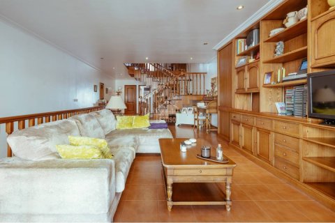 Townhouse in Ferreries, Menorca, Spain 4 bedrooms, 187 sq.m. No. 148536
