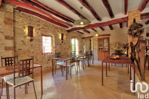 Hotel w Els Guiamets, Tarragona, Hiszpania 10 sypialni, 626 mkw. nr 153817 – zdjęcie 7