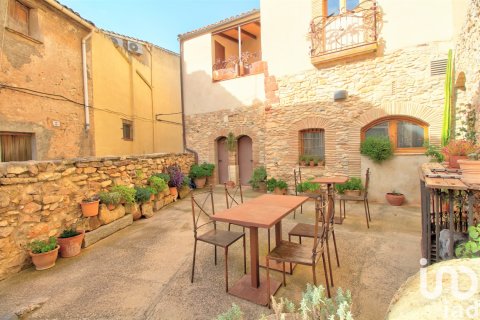 Hotel w Els Guiamets, Tarragona, Hiszpania 10 sypialni, 626 mkw. nr 153817 – zdjęcie 2