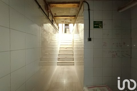 Huoneisto myytävänä Badalona, Barcelona, Espanja, 3 makuuhuonetta, 220 m2 No. 153814 - kuva 13