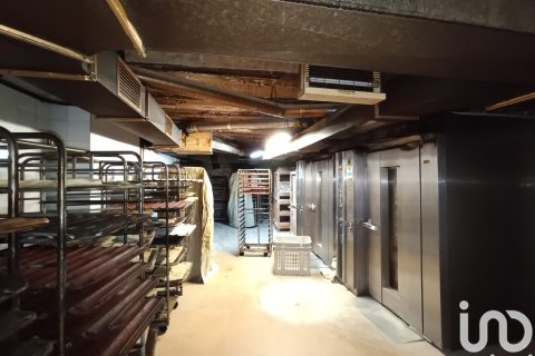 Huoneisto myytävänä Badalona, Barcelona, Espanja, 3 makuuhuonetta, 220 m2 No. 153814 - kuva 14