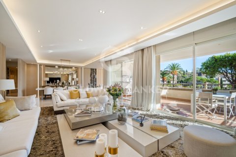Apartment à vendre à Marbella, Malaga, Espagne, 4 chambres, 345 m2 No. 179088 - photo 8