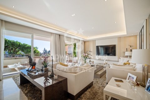 Apartment à vendre à Marbella, Malaga, Espagne, 4 chambres, 345 m2 No. 179088 - photo 3