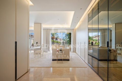 Apartment à vendre à Marbella, Malaga, Espagne, 4 chambres, 345 m2 No. 179088 - photo 16