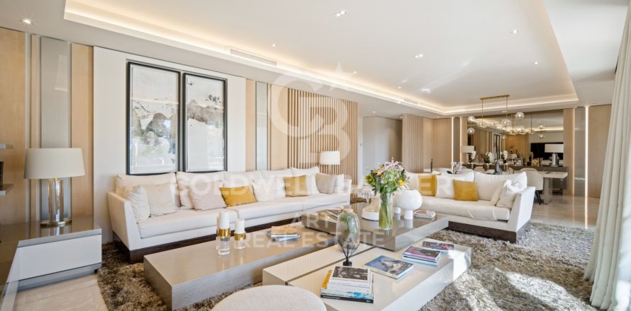 Apartment à Marbella, Malaga, Espagne 4 chambres, 345 m2 No. 179088