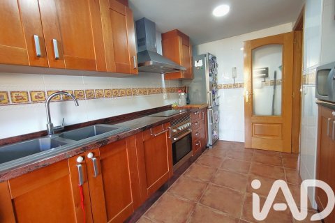 Townhouse zum Verkauf in Sagunto, Valencia, Spanien 4 Schlafzimmer, 228 m2 Nr. 172418 - Foto 12