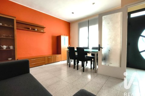 Villetta a schiera a Manlleu, Barcelona, Spagna 3 camere da letto, 94 mq. N° 172416