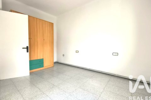 Radhus till salu i Manlleu, Barcelona, Spanien 3 sovrum, 94 kvm. Nr. 172416 - foto 14