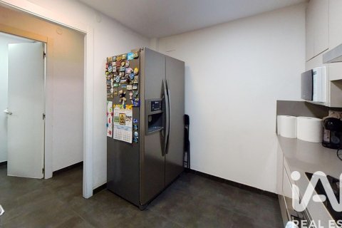 Appartamento in vendita a Barcelona, Spagna 4 camere da letto, 110 mq. N° 172333 - foto 8