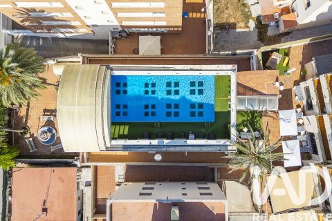 Propiedad comercial en venta en Calafell, Tarragona, España 2924 m2 No. 172334 - foto 3