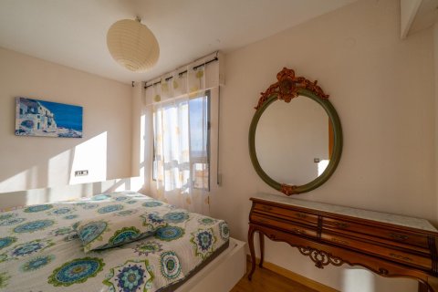 Apartamento en alquiler en Alicante, España 2 dormitorios, 91 m2 No. 144132 - foto 3