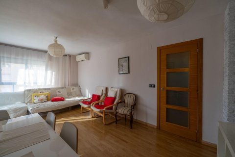 Apartamento en alquiler en Alicante, España 2 dormitorios, 91 m2 No. 144132 - foto 12