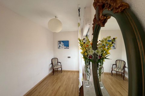 Apartment à louer à Alicante, Espagne, 2 chambres, 91 m2 No. 144132 - photo 20