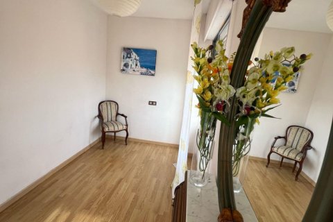 Apartment à louer à Alicante, Espagne, 2 chambres, 91 m2 No. 144132 - photo 17