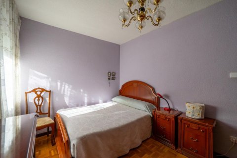 Dzīvoklis pārdošanā Madrid, Spānijā 3 istabas, 69 m2 Nr. 144133 - attēls 17