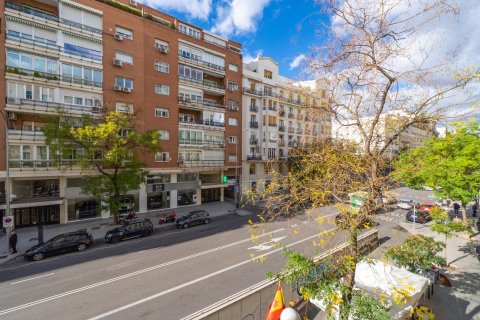 Dzīvoklis pārdošanā Madrid, Spānijā 3 istabas, 108 m2 Nr. 144135 - attēls 1