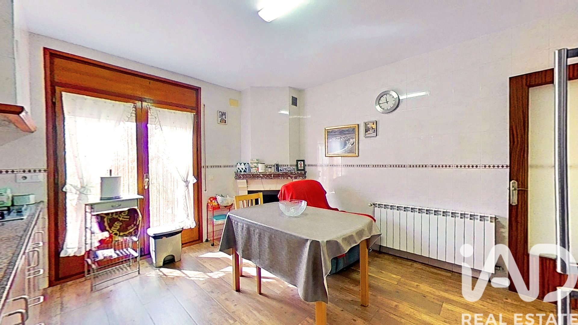 Lägenhet i Vallmoll, Tarragona, Spanien 4 sovrum, 256 kvm. Nr. 173168