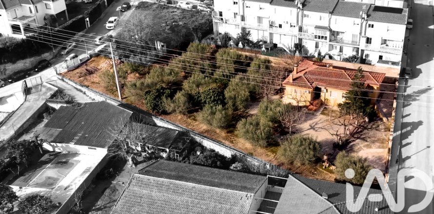 Apartment in Vallmoll, Tarragona, Spain 4 bedrooms, 256 sq.m. No. 173168