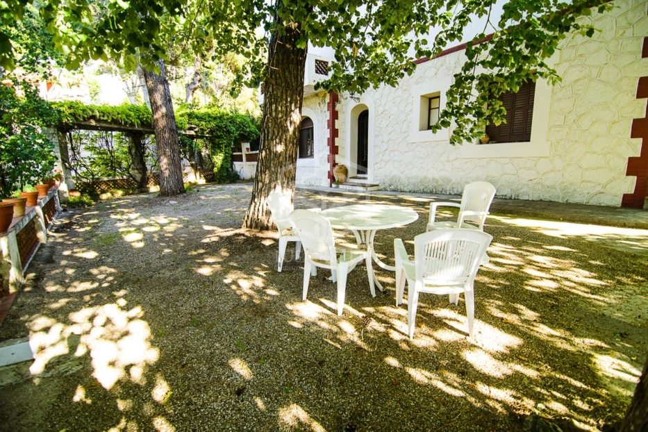 Commercial property in Gelida, Barcelona, Spain 13 bedrooms, 1164 sq.m. No. 78390