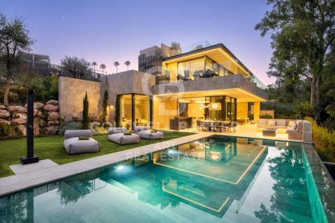 Villa i Marbella, Malaga, Spanien 6 sovrum, 785 kvm. Nr. 158881
