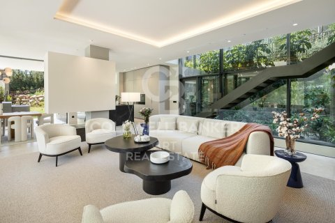 Willa w Marbella, Malaga, Hiszpania 6 sypialni, 785 mkw. nr 158881 – zdjęcie 5