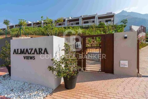 House for sale in Istan, Malaga, Spain 3 bedrooms, 190 sq.m. No. 158884 - photo 2