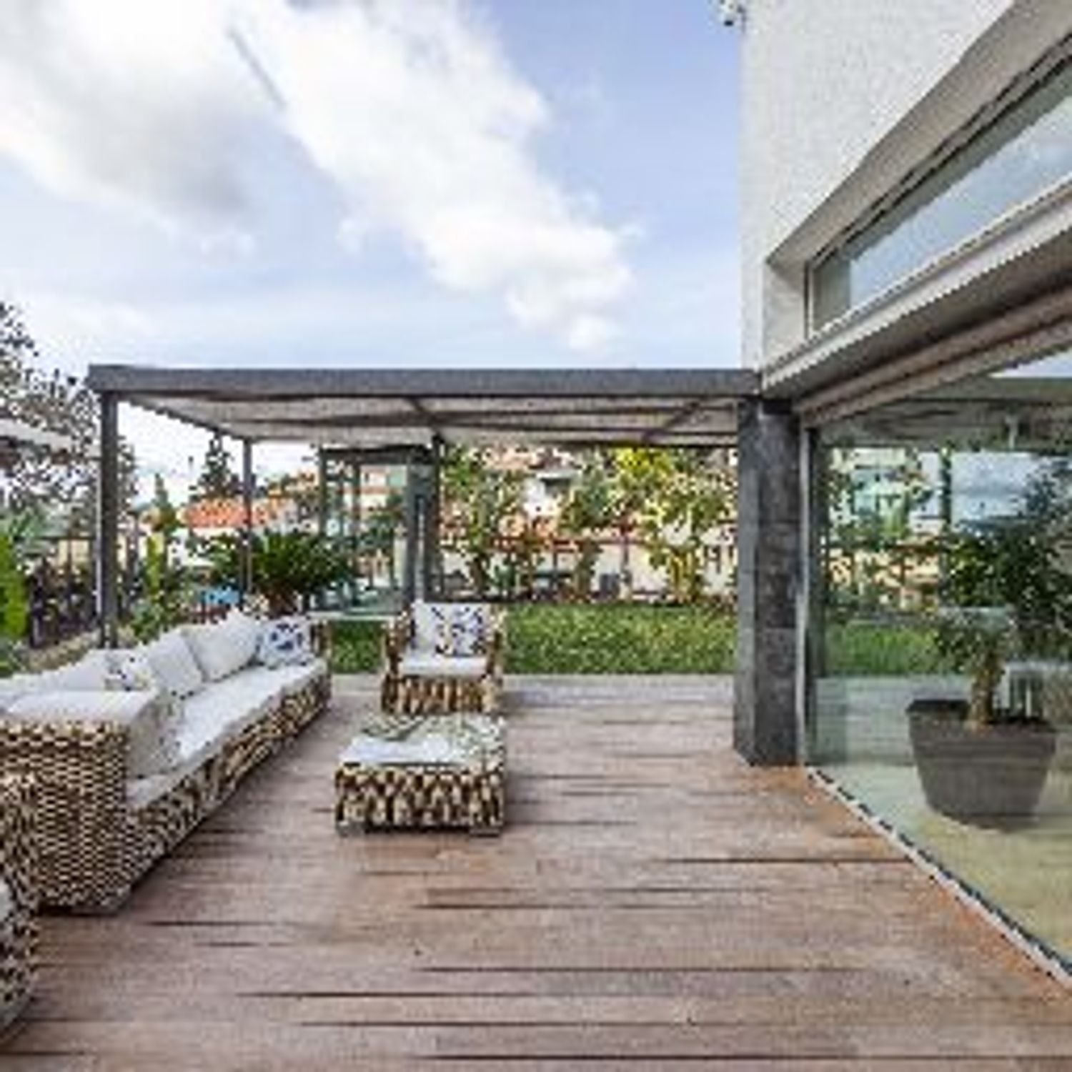 House à Esplugues de Llobregat, Barcelona, Espagne 4 chambres, 351 m2 No. 182663
