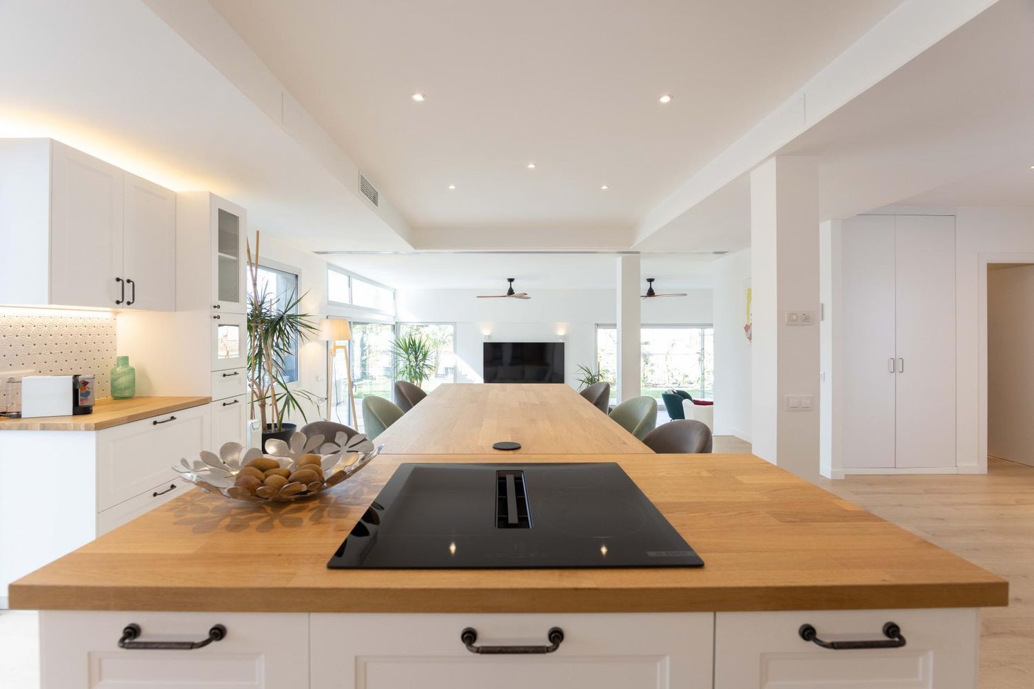House à Esplugues de Llobregat, Barcelona, Espagne 4 chambres, 351 m2 No. 182663
