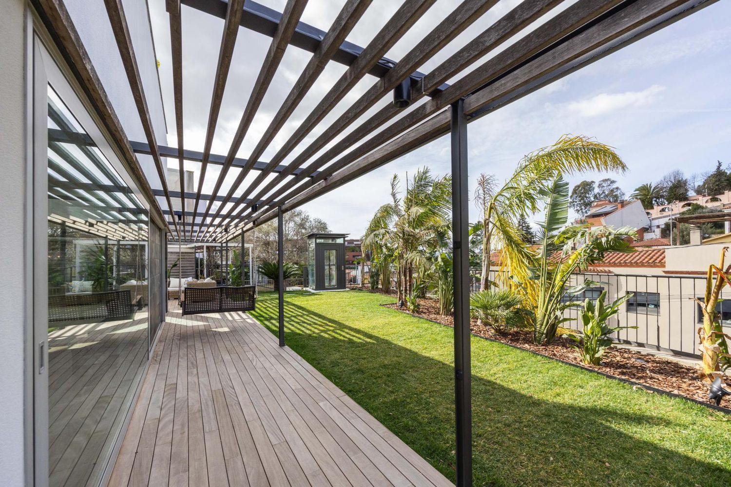 House à Esplugues de Llobregat, Barcelona, Espagne 4 chambres, 351 m2 No. 182663