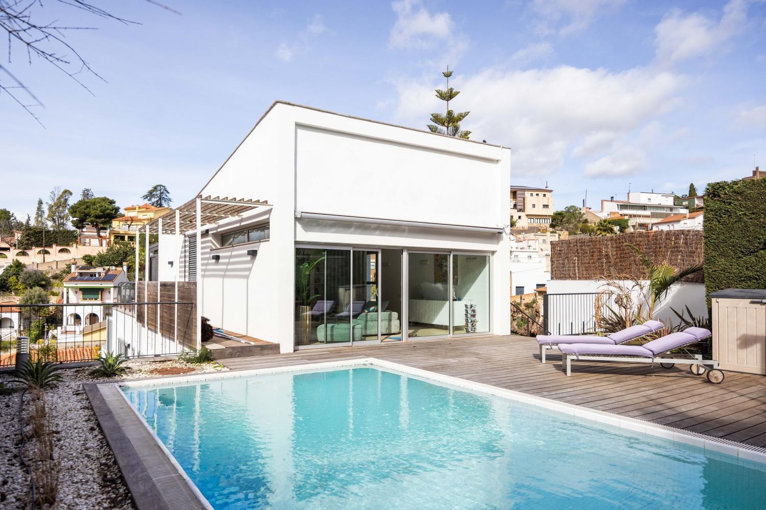 House à Esplugues de Llobregat, Barcelona, Espagne 4 chambres, 351 m2 No. 182663