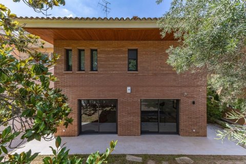 Hus i Sant Just Desvern, Barcelona, Spanien 8 sovrum, 571 kvm. Nr. 182662
